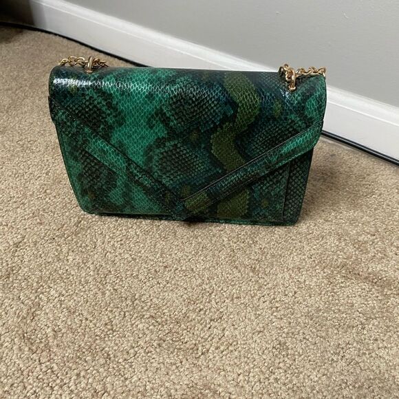 Urban expressions Handbag  - Picture 2 of 5